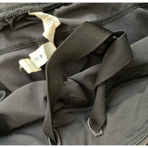 Lululemon Size M Black Elastic Drawstring Waist Nylon Activewear Shorts - Picture 7 of 7